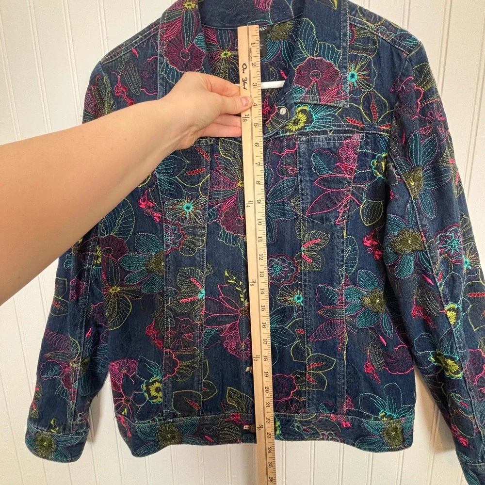 Boho Floral Embroidered Denim Jacket M Hippie Festival Maximalist Artsy Colorful